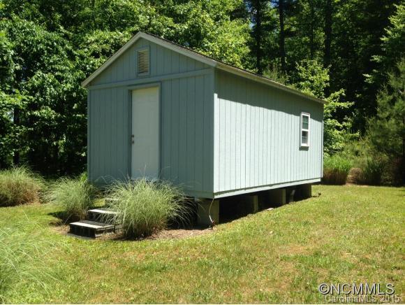 3870 Macedonia Road Saluda, NC 28773 - Photo 11 of 15 Gallery Image 11