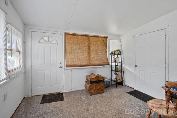 $299,900 | 74 Meadow Avenue Northeast, Concord, NC 28025
