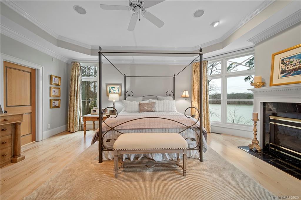 7418 Buckland Road Charlotte, NC 28278 - Photo 30 of 48 Gallery Image 30