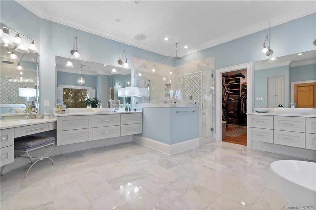 7418 Buckland Road Charlotte, NC 28278 - Photo 32 of 48 Gallery Image 32