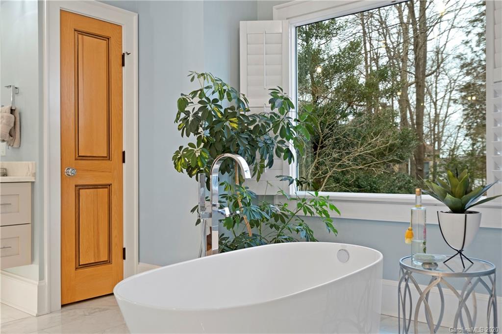 7418 Buckland Road Charlotte, NC 28278 - Photo 33 of 48 Gallery Image 33