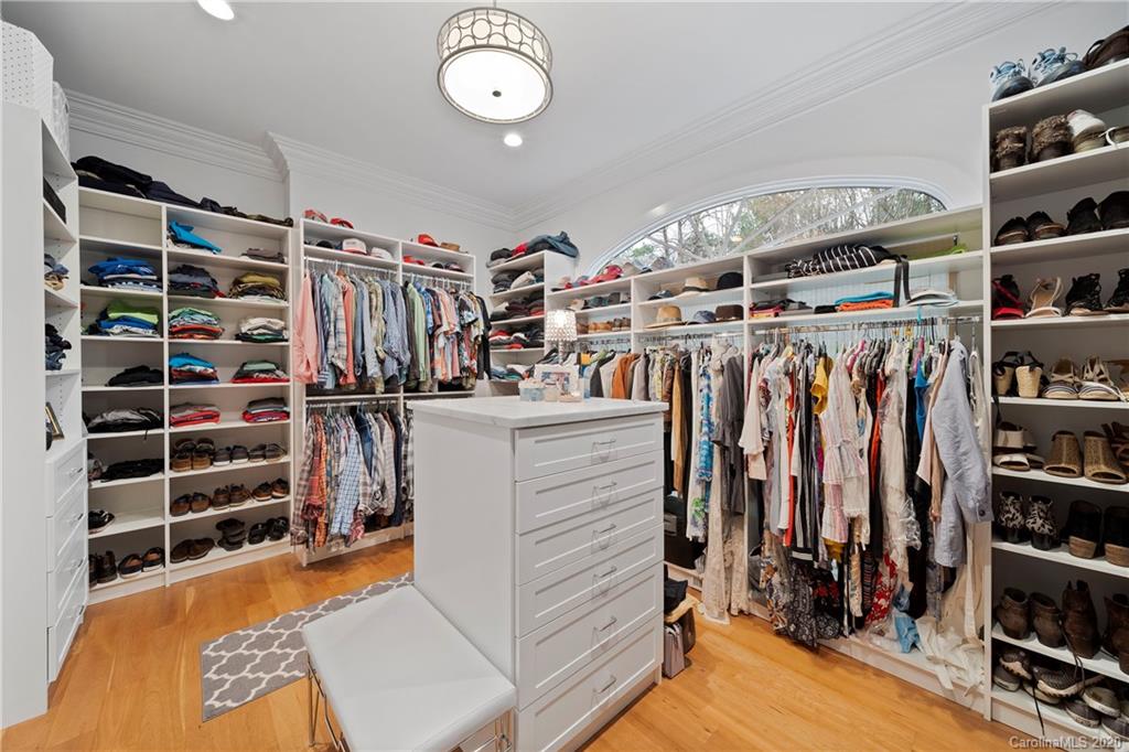 7418 Buckland Road Charlotte, NC 28278 - Photo 36 of 48 Gallery Image 36