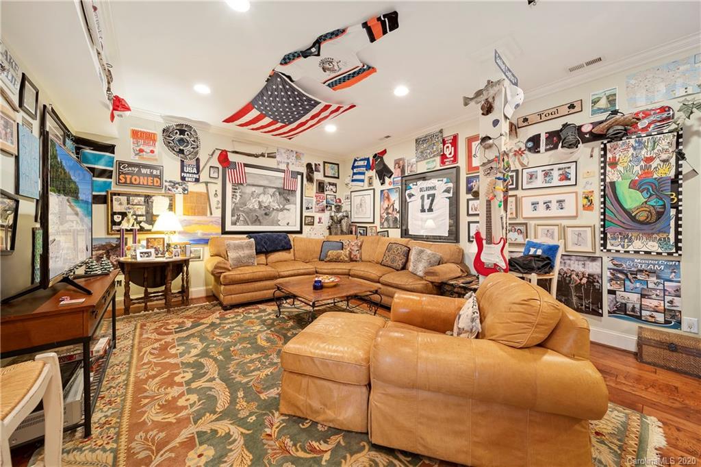 7418 Buckland Road Charlotte, NC 28278 - Photo 47 of 48 Gallery Image 47