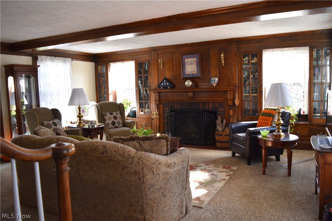 11090 Mayfield Road Chardon, OH 44024 - Photo 2 of 30