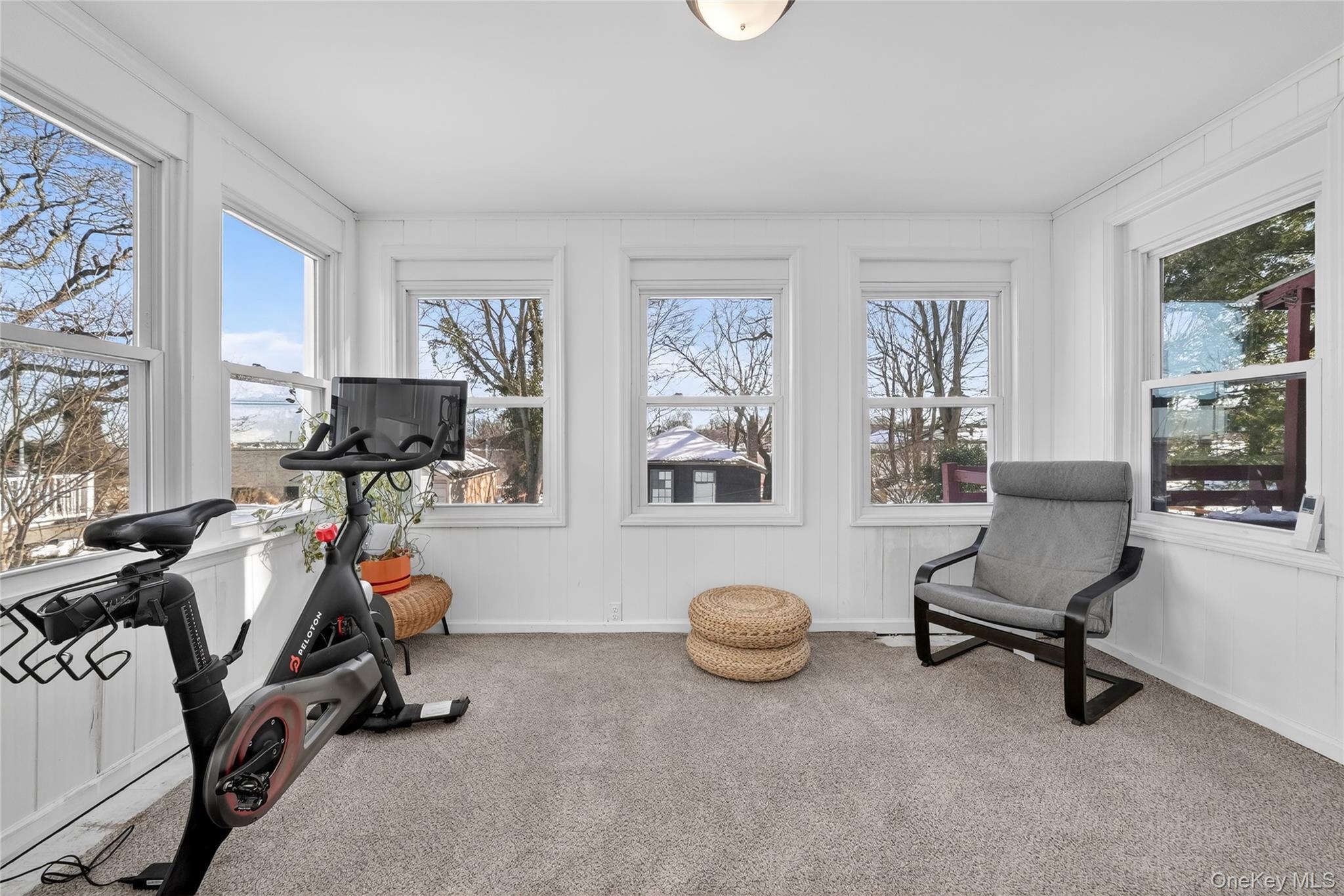 152 Sutton Manor Road New Rochelle, NY 10801 - Photo 12 of 49