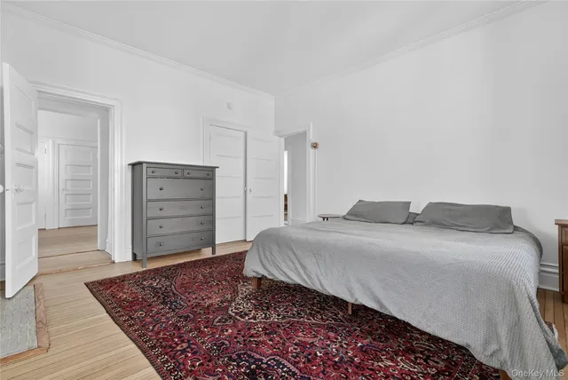 $1,125,000 | 152 Sutton Manor Road, New Rochelle, NY 10801