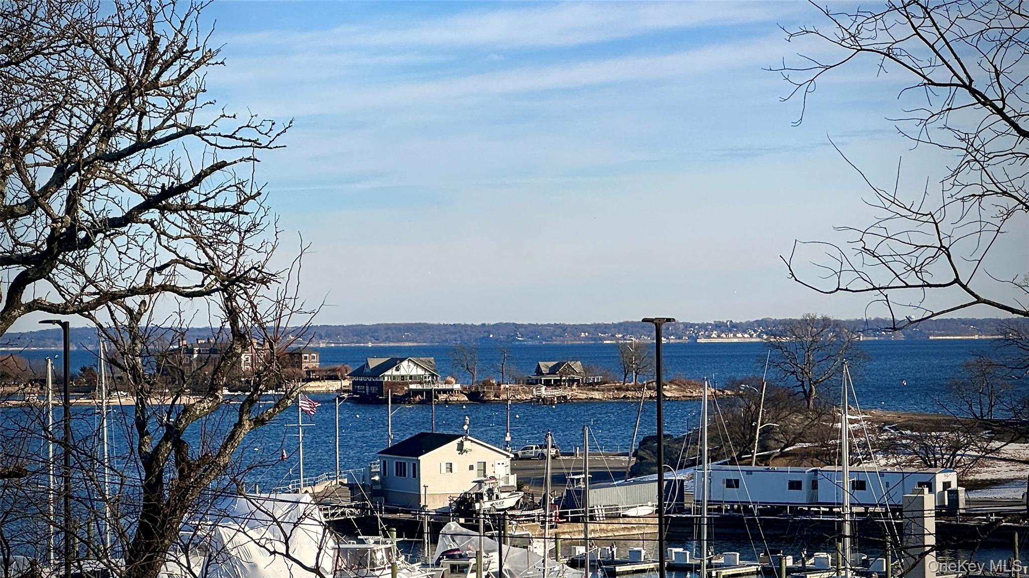 152 Sutton Manor Road New Rochelle, NY 10801 - Photo 4 of 4