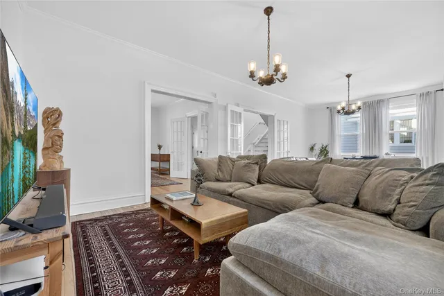 $1,125,000 | 152 Sutton Manor Road, New Rochelle, NY 10801