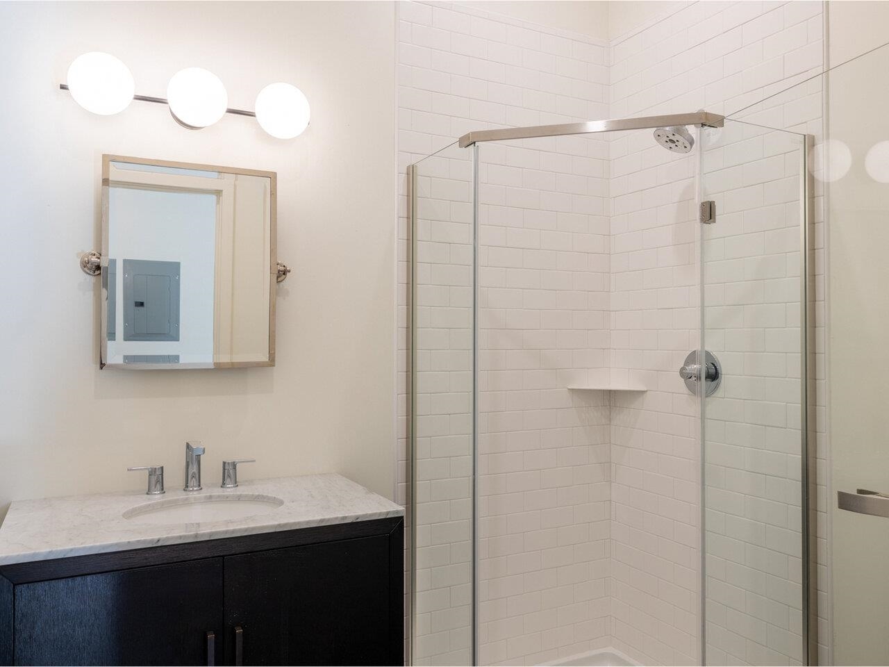 131 Main Street, Unit 2A1 Burlington, VT 05401 - Photo 14 of 29