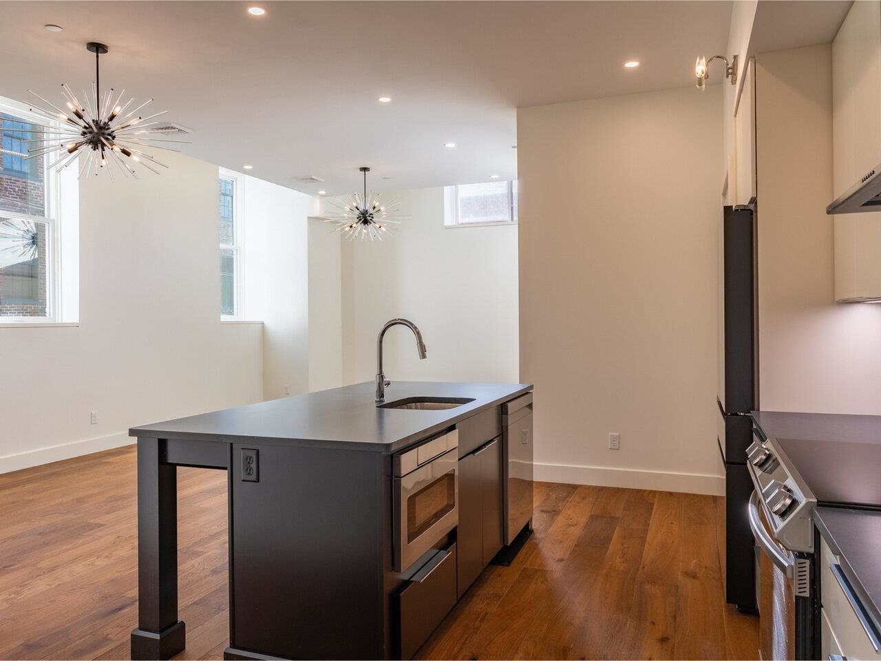 131 Main Street, Unit 2A1 Burlington, VT 05401 - Photo 6 of 29