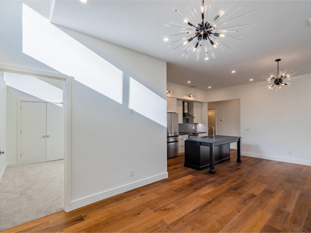 131 Main Street, Unit 2A1 Burlington, VT 05401 - Photo 7 of 29