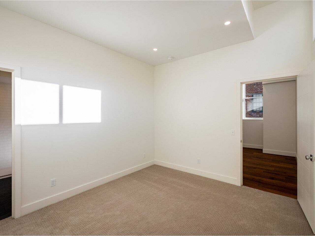 131 Main Street, Unit 2A1 Burlington, VT 05401 - Photo 8 of 29