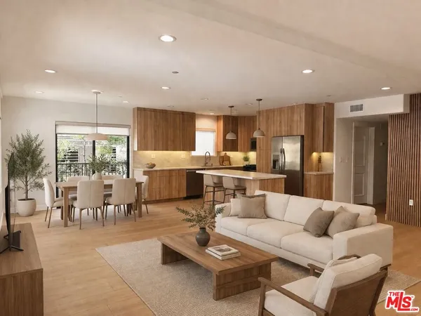 $7,500 | 1146 Hacienda Place, Unit 2, West Hollywood, CA 90069