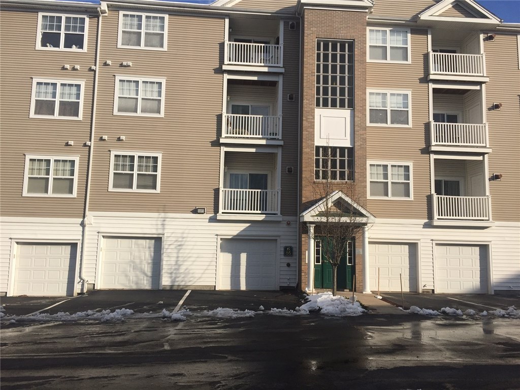 86 Mill Street, Unit 302 Woonsocket, RI 02895 - Photo 1 of 15 Gallery Image 1