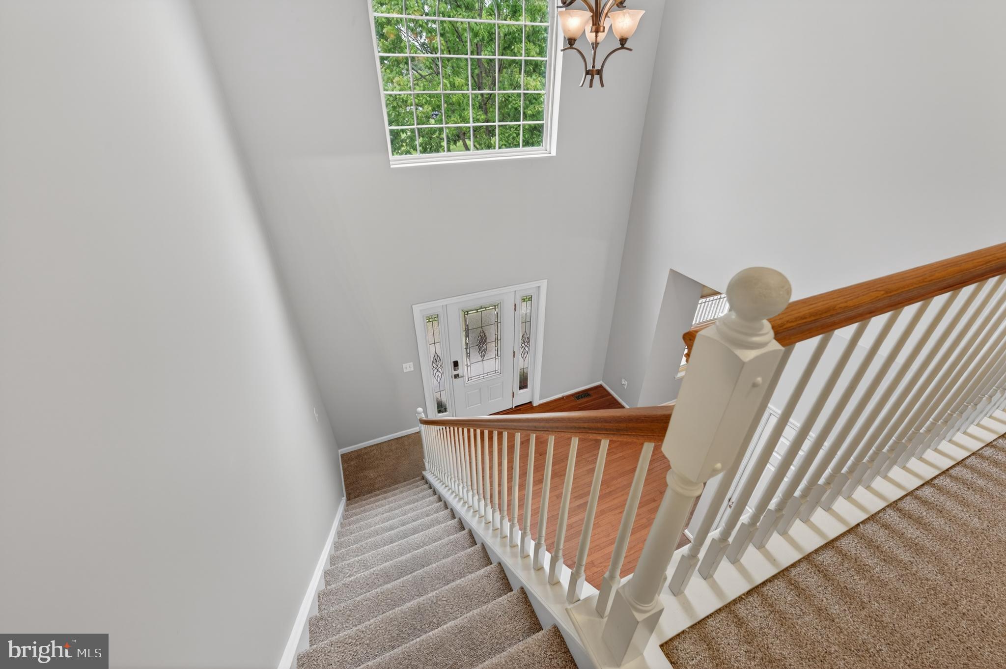189 Aleksander Lane Mount Royal, NJ 08061 - Photo 18 of 60 View of entryway from stairs