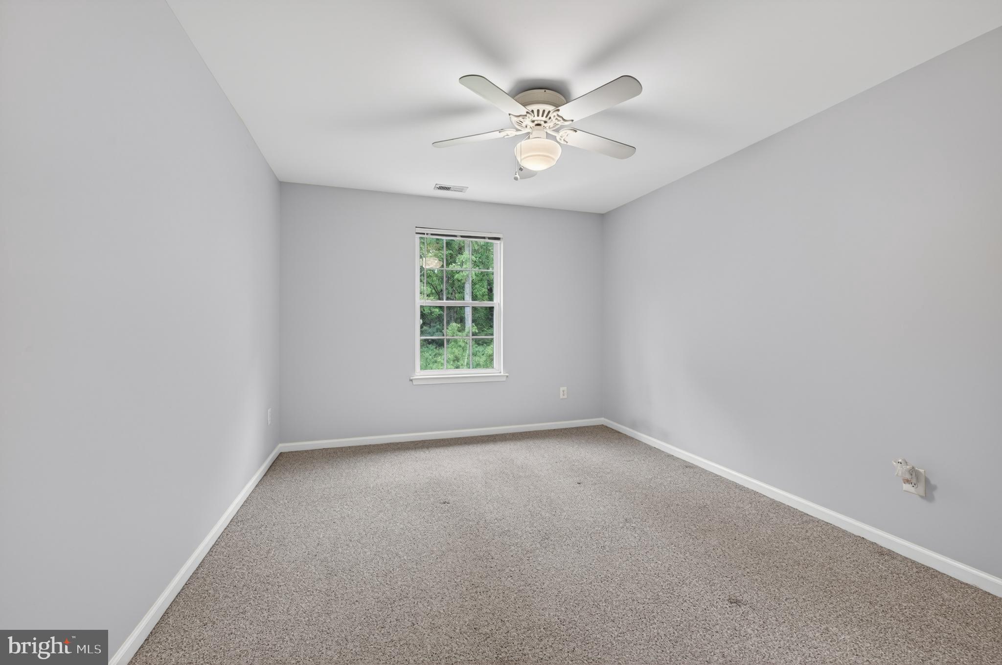 189 Aleksander Lane Mount Royal, NJ 08061 - Photo 25 of 60 Bedroom 3