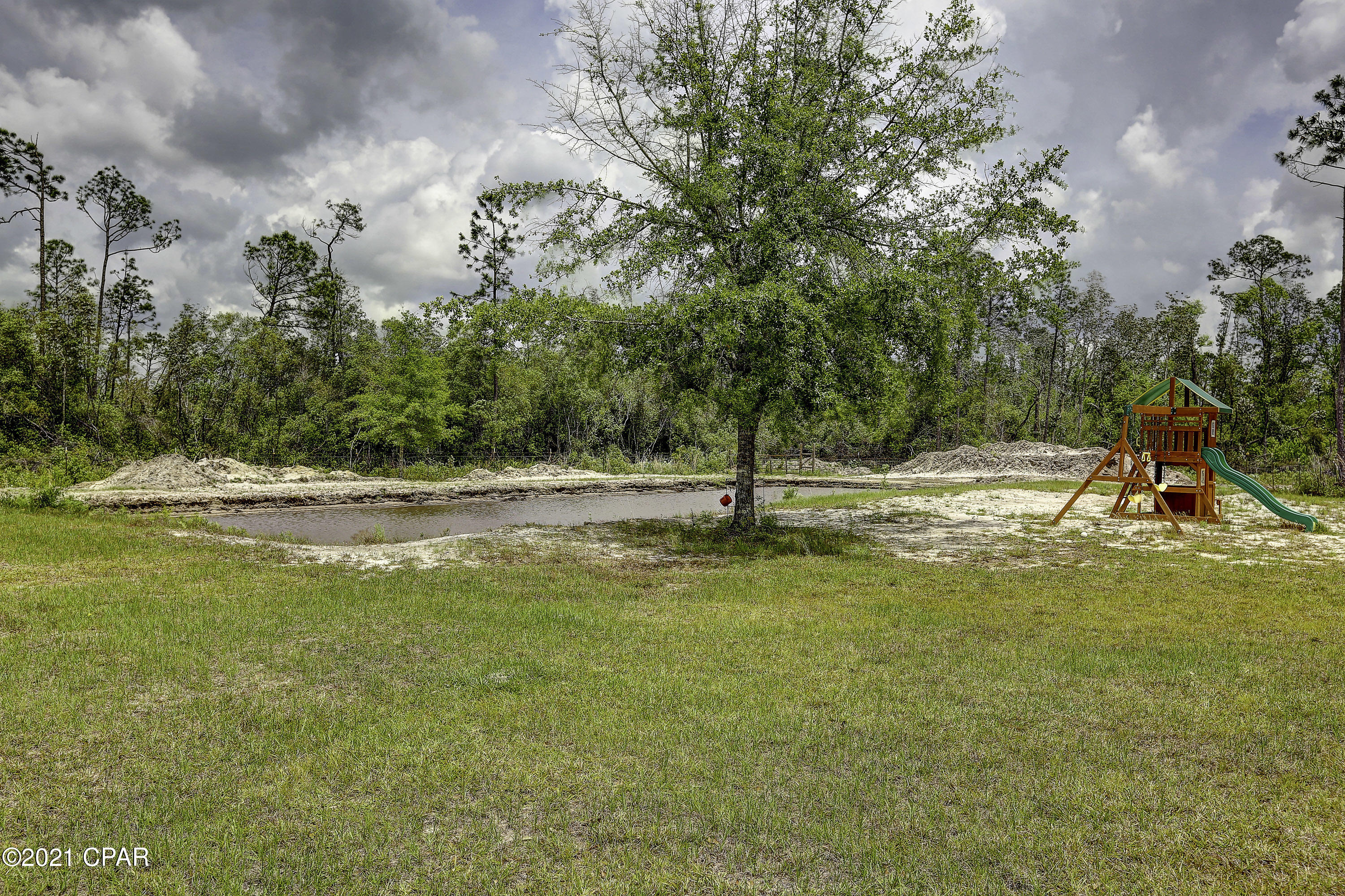 19220 Ross Road Fountain, FL 32438 - Photo 10 of 51 Gallery Image 10