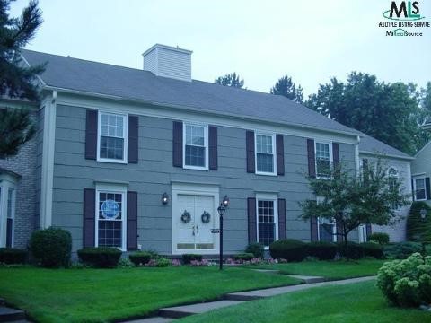 1325 Wagon Wheel Lane Rochester, MI 48306 - Photo 1 of 9 664527.JPG