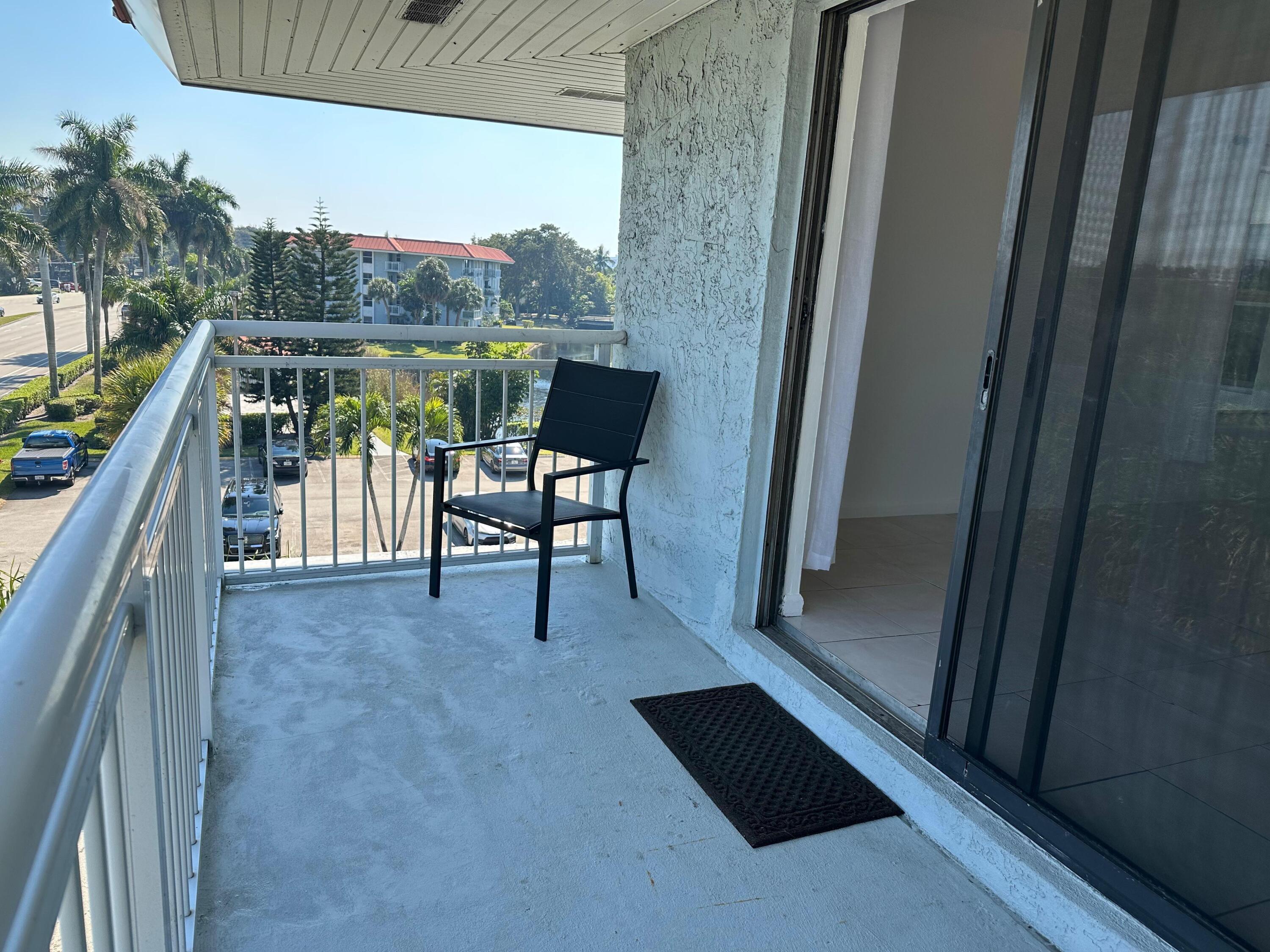 505 South Pine Island Road, Unit 407B Plantation, FL 33324 - Photo 18 of 28 WhatsApp Image 2026-02-06 at 2.06.17 PM