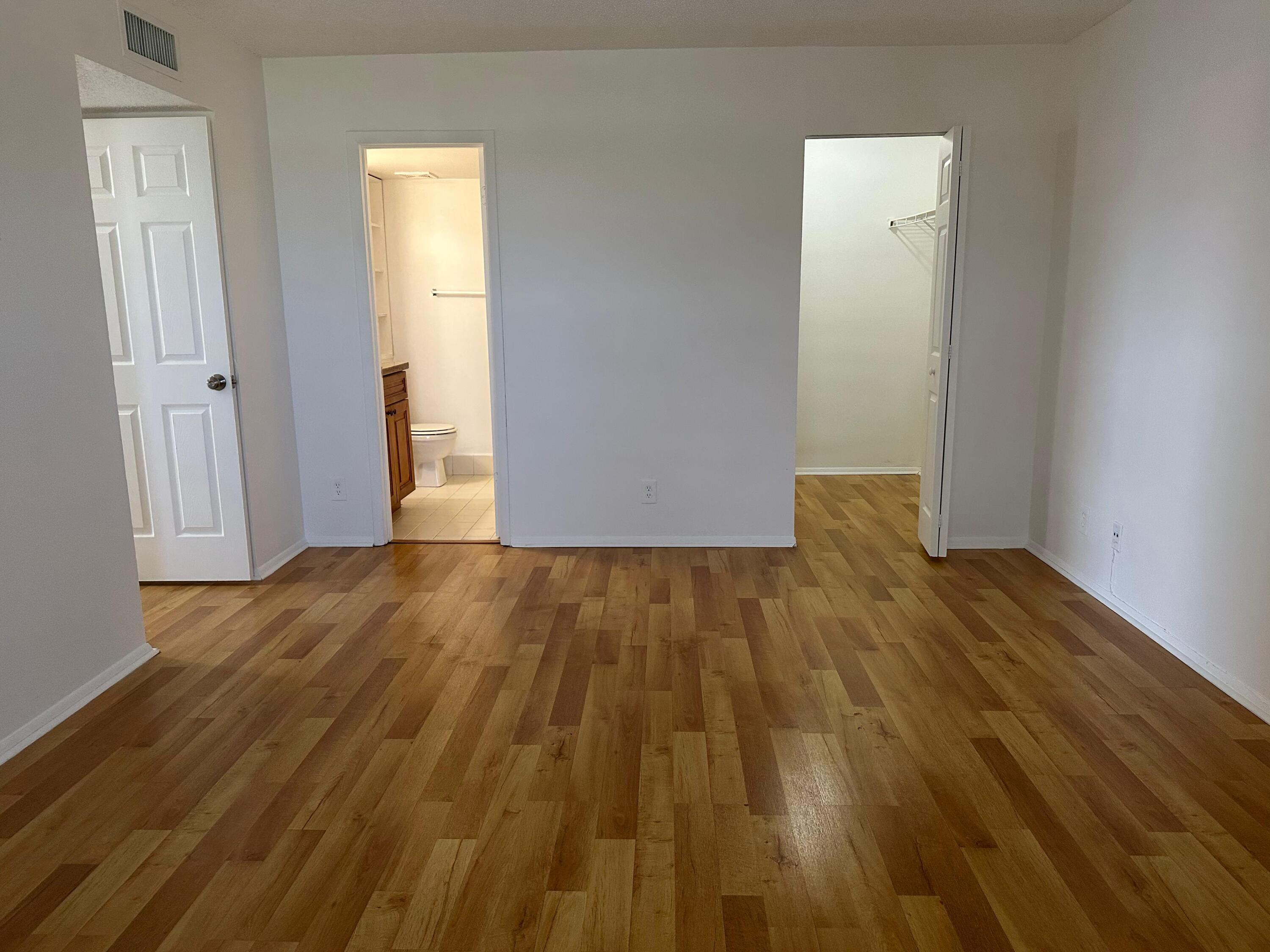 505 South Pine Island Road, Unit 407B Plantation, FL 33324 - Photo 20 of 28 WhatsApp Image 2026-02-06 at 2.06.17 PM