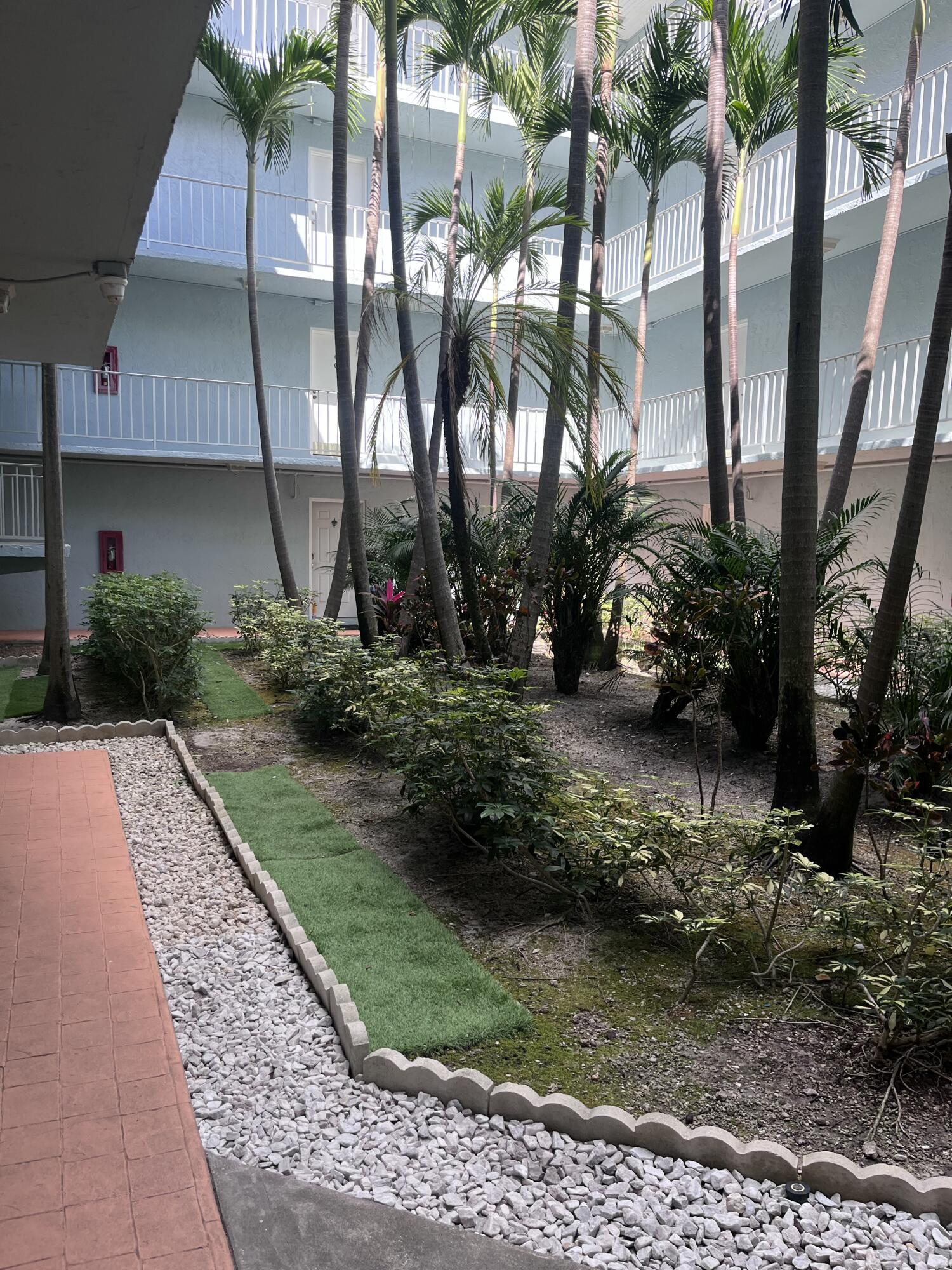 505 South Pine Island Road, Unit 407B Plantation, FL 33324 - Photo 3 of 28 IMG_4932