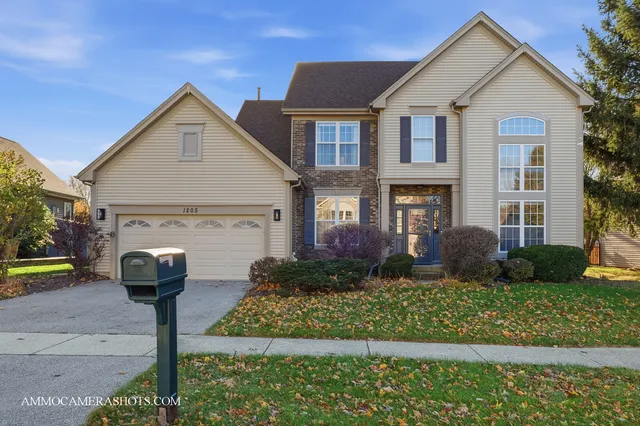 $675,000 | 1205 Red Clover Drive, Naperville, IL 60564