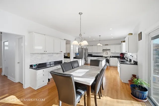 $675,000 | 1205 Red Clover Drive, Naperville, IL 60564