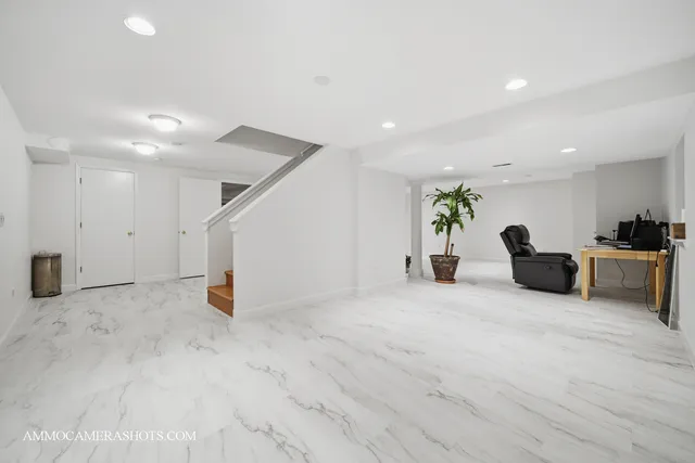 $675,000 | 1205 Red Clover Drive, Naperville, IL 60564