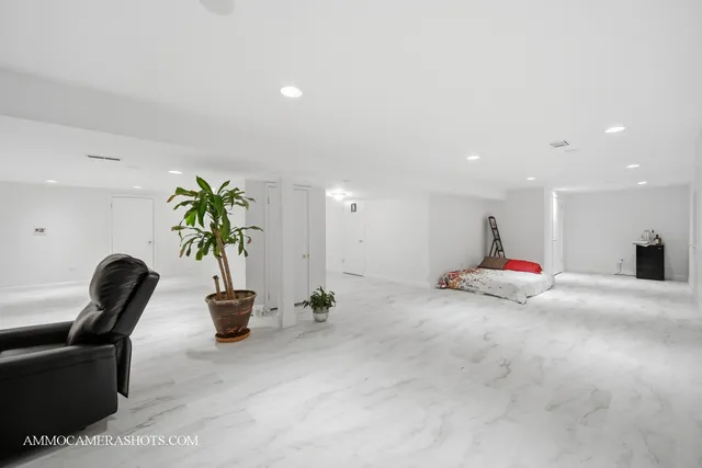 $675,000 | 1205 Red Clover Drive, Naperville, IL 60564