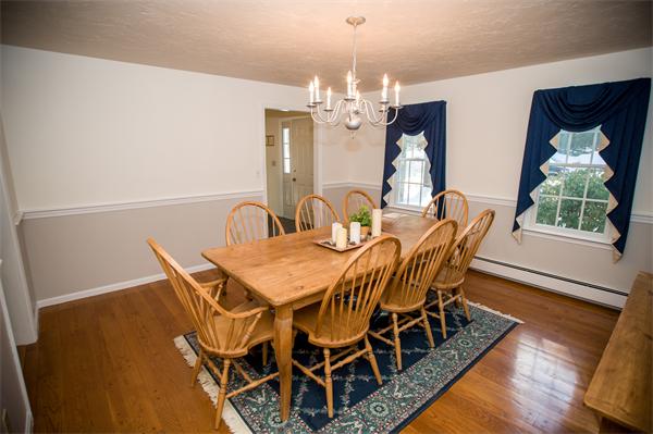 26 Juniper Road Franklin, MA 02038 - Photo 5 of 17 Gallery Image 5