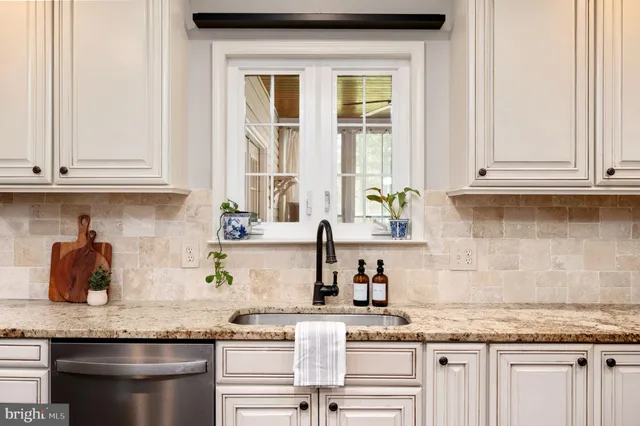 $744,900 | 8903 Blvd Of The Generals, Spotsylvania, VA 22553