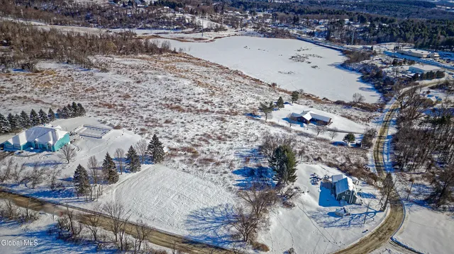 $110,000 | 98 Wilrose Lane, Brunswick, NY 12180