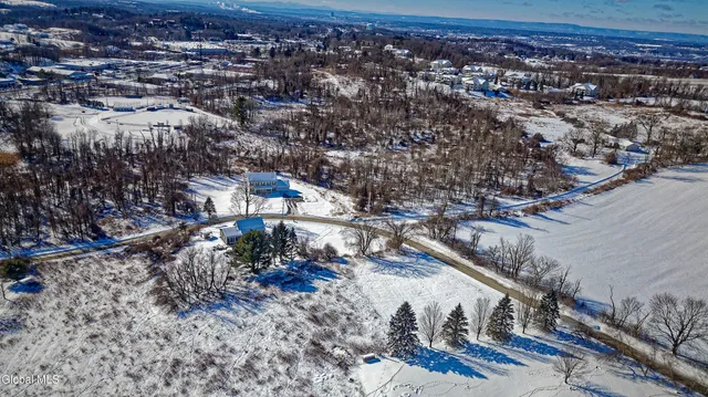 $110,000 | 98 Wilrose Lane, Brunswick, NY 12180