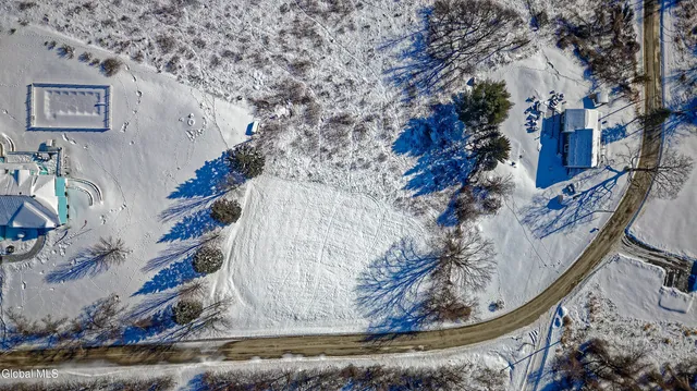 $110,000 | 98 Wilrose Lane, Brunswick, NY 12180