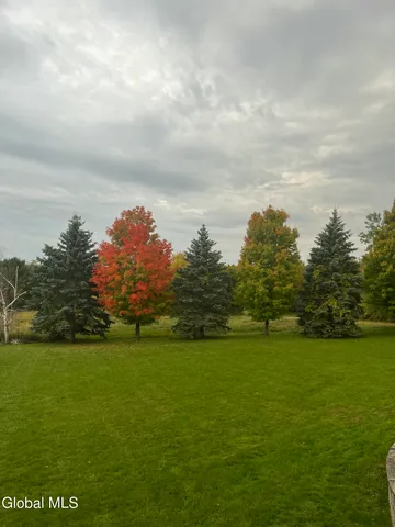 $110,000 | 98 Wilrose Lane, Brunswick, NY 12180