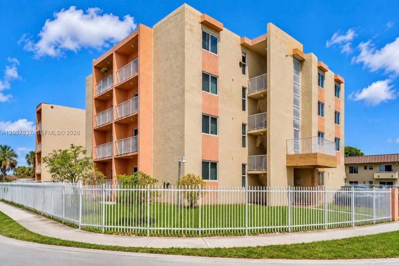 2400 Northwest 16th St Road, Unit 407 Miami, FL 33125 - Photo 28 of 49 Gallery Image 28