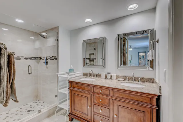 a view of a basketball court