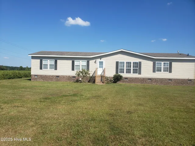 $175,500 | 900 Lakeview Road, La Grange, NC 28551