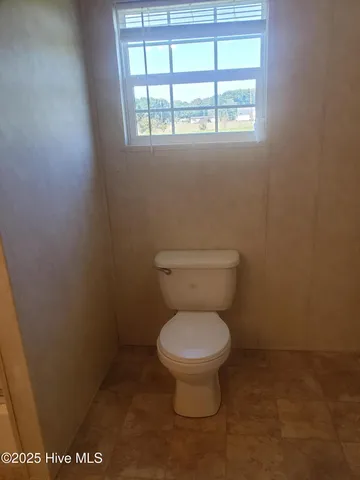 $175,500 | 900 Lakeview Road, La Grange, NC 28551