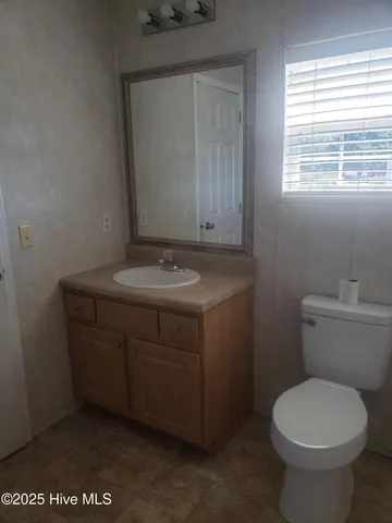 $175,500 | 900 Lakeview Road, La Grange, NC 28551