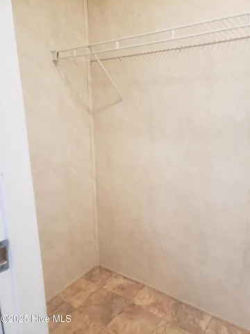 $175,500 | 900 Lakeview Road, La Grange, NC 28551