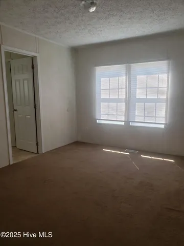 $175,500 | 900 Lakeview Road, La Grange, NC 28551