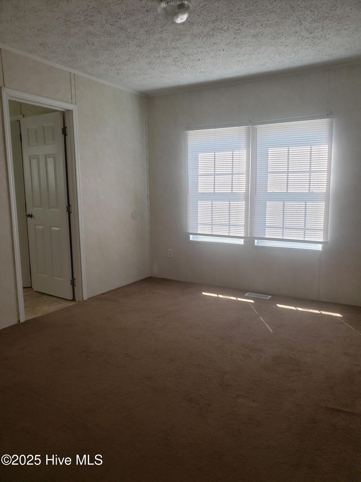 900 Lakeview Road La Grange, NC 28551 - Photo 33 of 33 20250920_113632