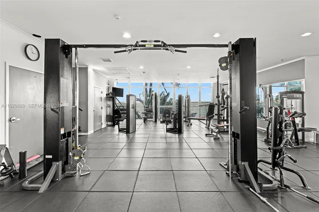 $3,200 | 1155 Brickell Bay Drive, Unit 2605, Miami, FL 33131