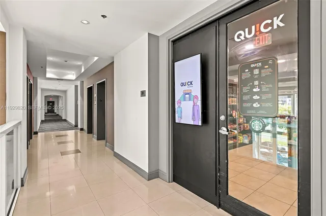 $3,200 | 1155 Brickell Bay Drive, Unit 2605, Miami, FL 33131