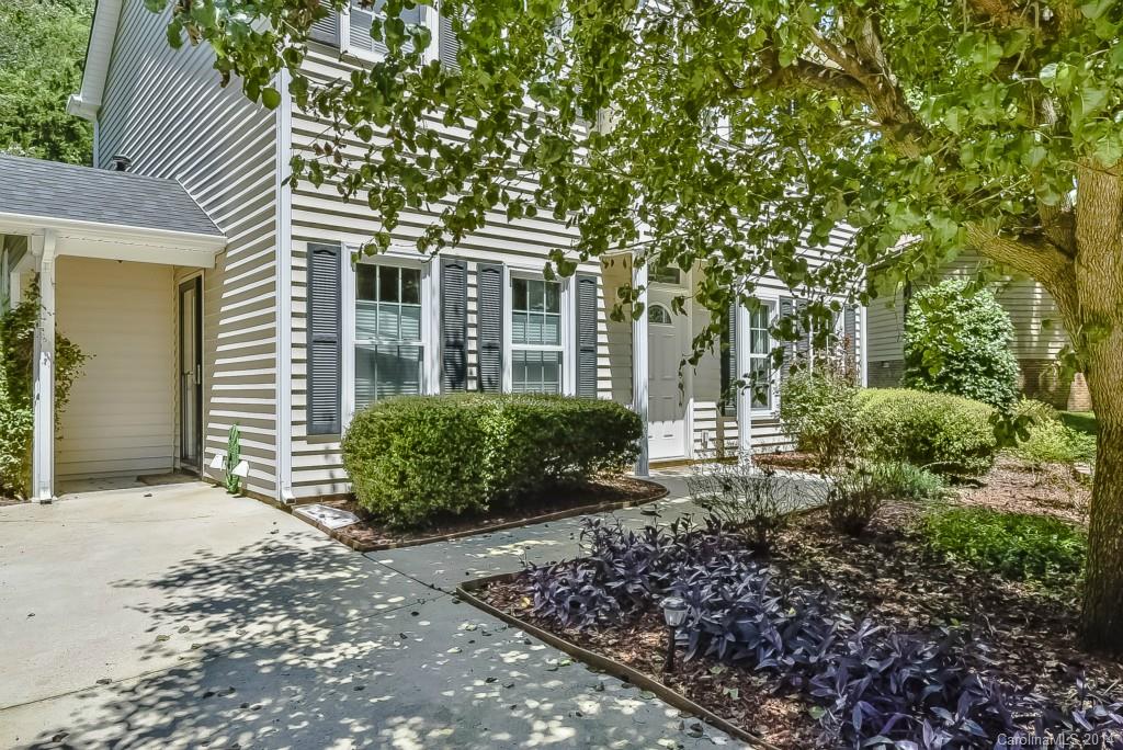 19025 Kailua Circle Tega Cay, SC 29708 - Photo 2 of 24