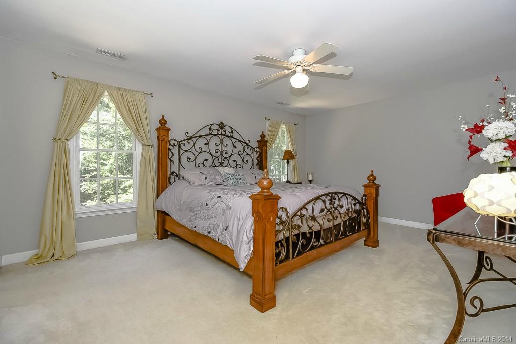 19025 Kailua Circle Tega Cay, SC 29708 - Photo 14 of 24