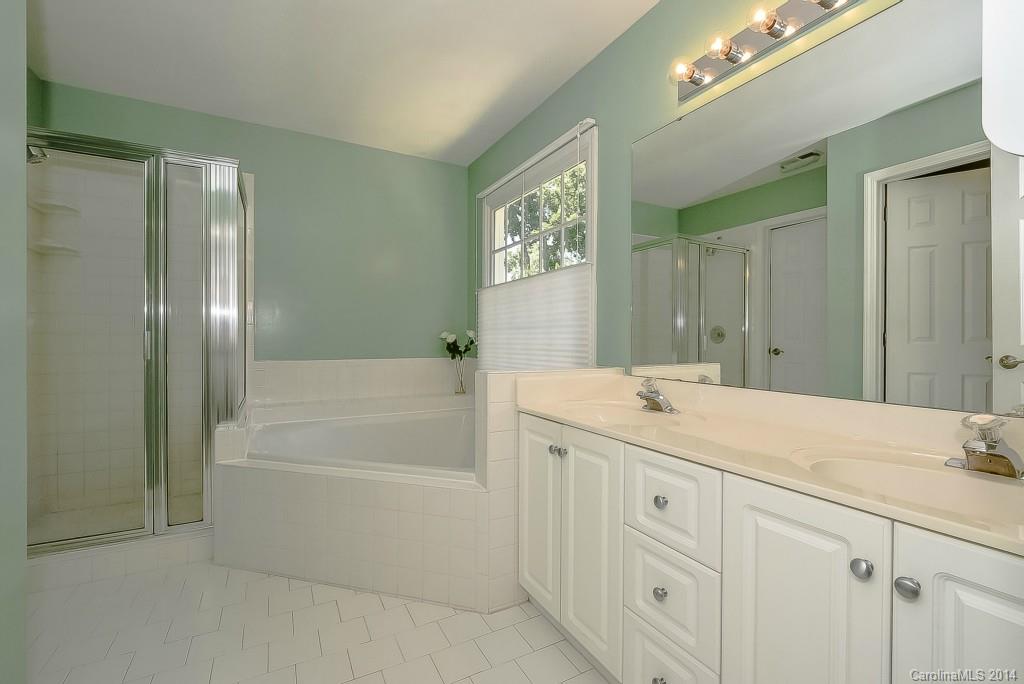19025 Kailua Circle Tega Cay, SC 29708 - Photo 15 of 24