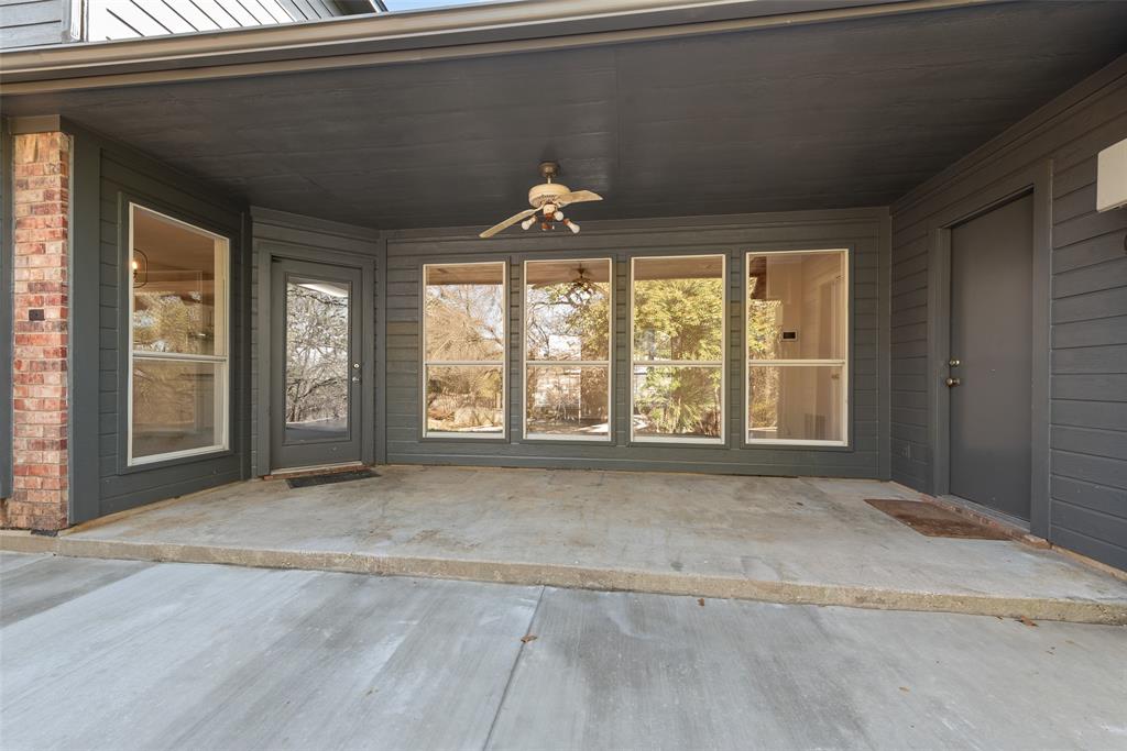 421 Roland Drive Keller, TX 76248 - Photo 34 of 40 an empty room with windows