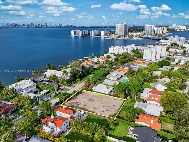 $1,270,000 | 1785 Bay Drive, Miami Beach, FL 33141